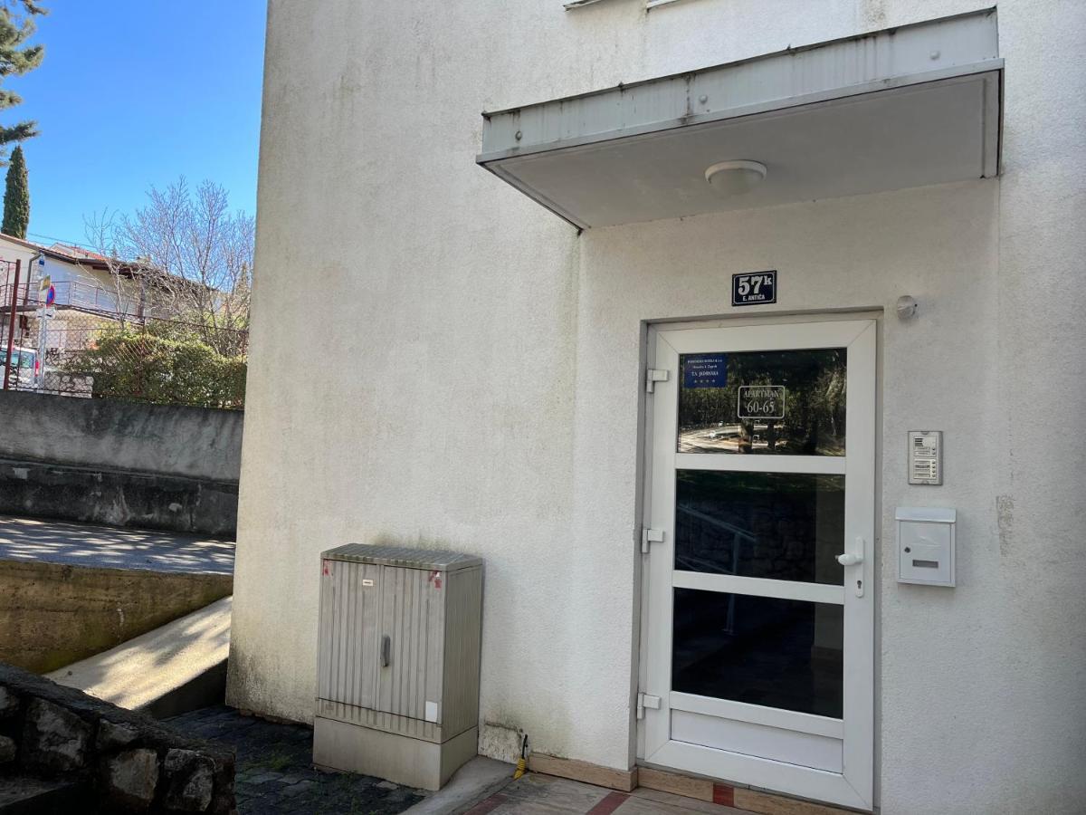 Apartman Maja Selce Exterior foto
